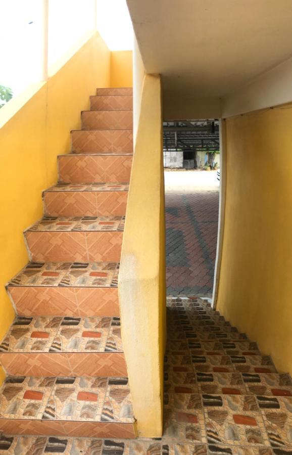 Rumah Hentian Ayah Kampung Kuala Besut Exterior photo