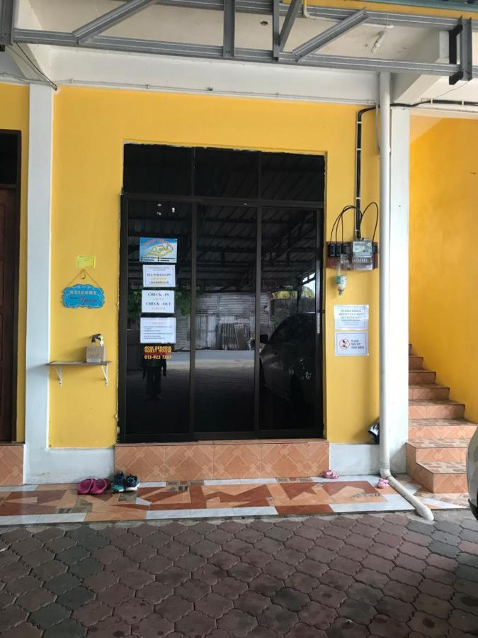 Rumah Hentian Ayah Kampung Kuala Besut Exterior photo